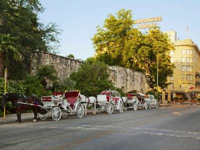 The Crockett Hotel 3*